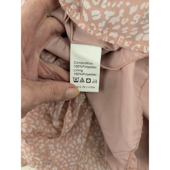 Pretty Garden Women's Ruffle Flowy Lightweight Blouse SIZE M - Picture 7 of 8